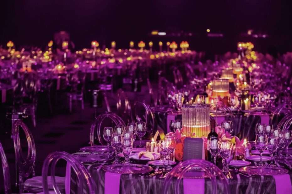 A beautifully decorated table that would work well for an office Christmas party