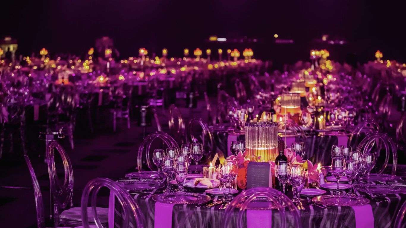 A beautifully decorated table that would work well for an office Christmas party