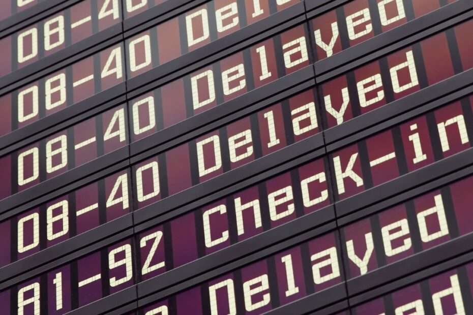 Delay signs on a destination board
